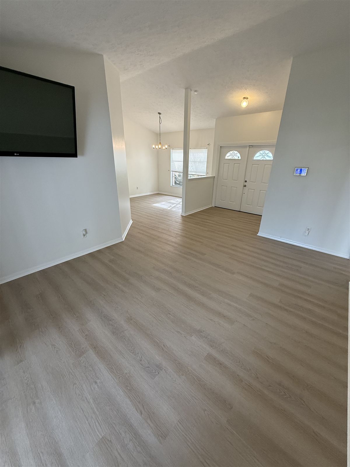 Home interior remodel by 3DCON LLC in Valrico